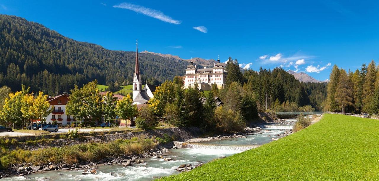 Parigger Apt Enzian Racines Exteriér fotografie