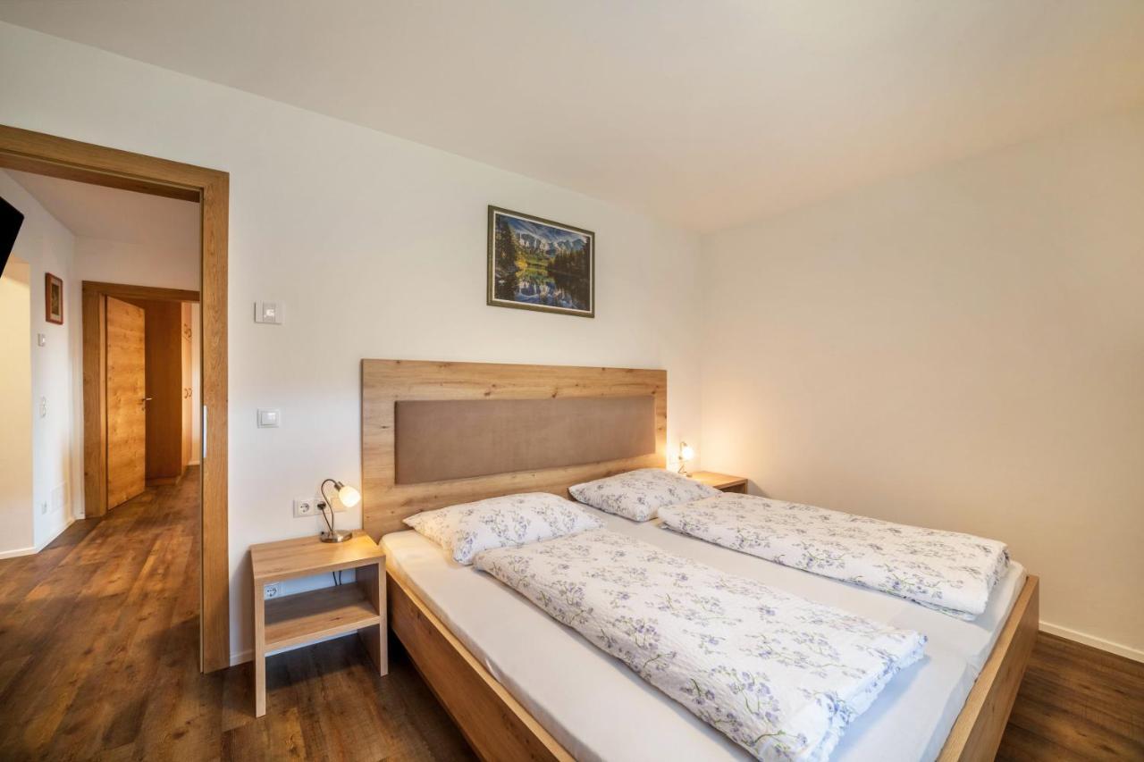 Parigger Apt Enzian Racines Exteriér fotografie