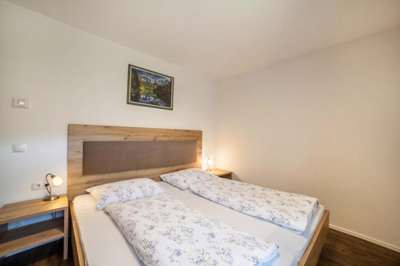 Parigger Apt Enzian Racines Exteriér fotografie